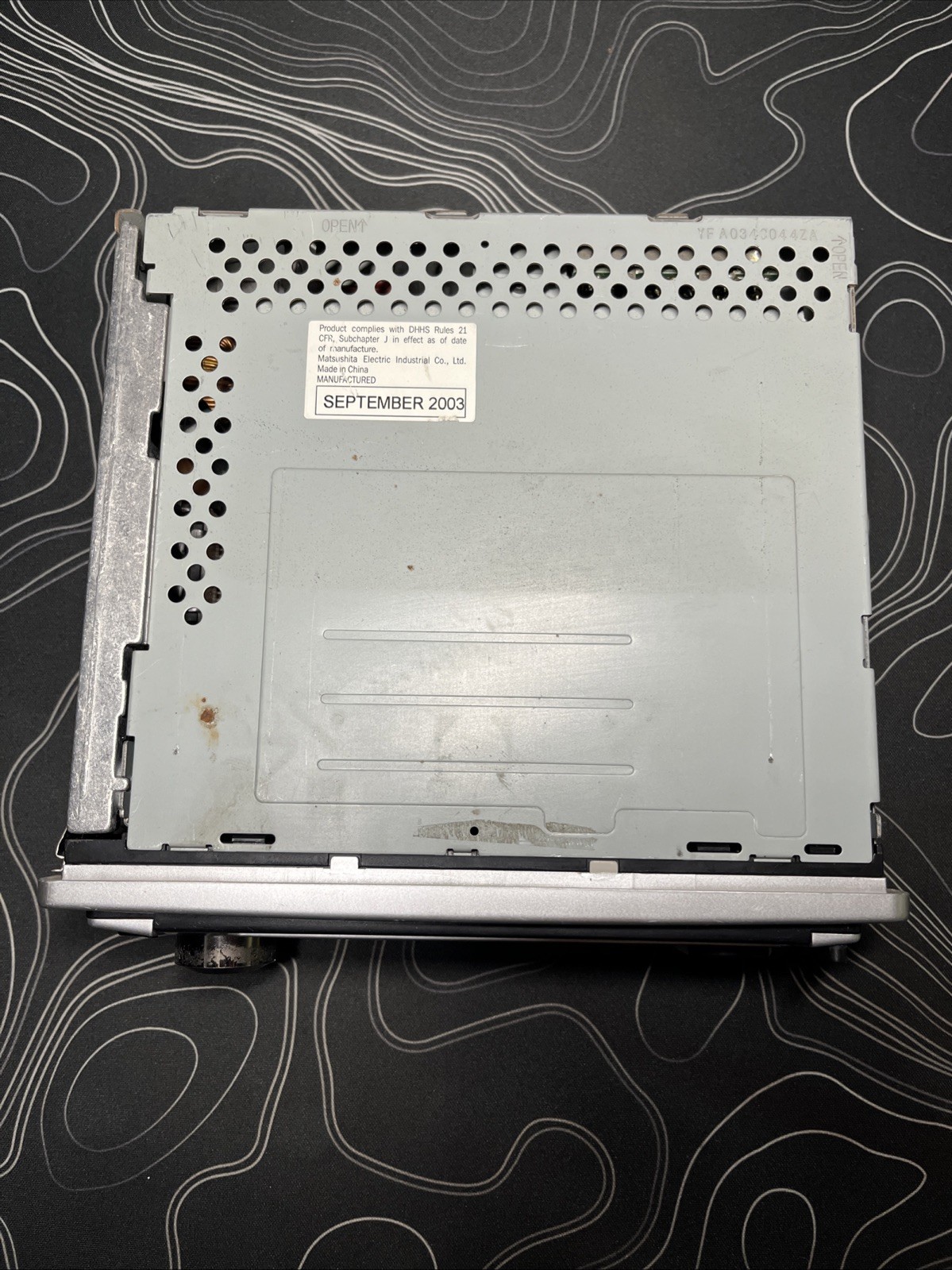 2003 Panasonic CQ-DP103U Gray CD Player/Receiver No Harness