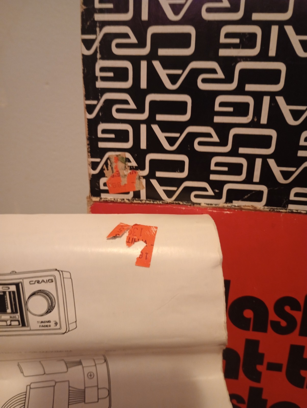 Craig 3146 AM/FM 8-track Car Stereo WORKS Original Box And Never Used Faceplate