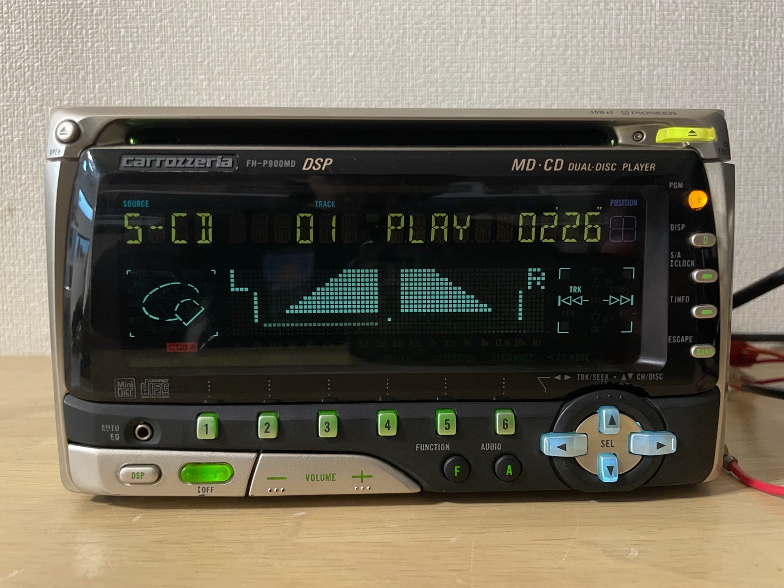 Pioneer Carrozzeria FH-P900MD 2DIN Car Audio CD MD Bluetooth Player Tested