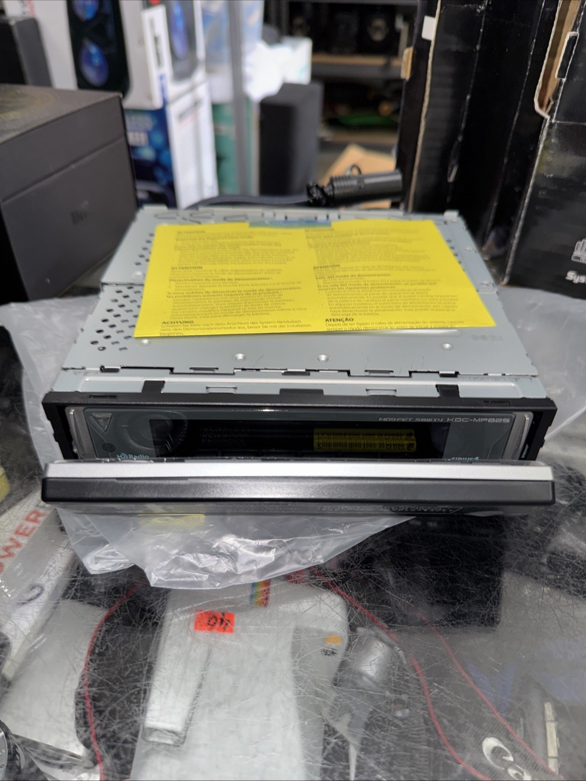 Kenwood KDC-MP825 CD/MP3/WMA receiver with CD changer controls