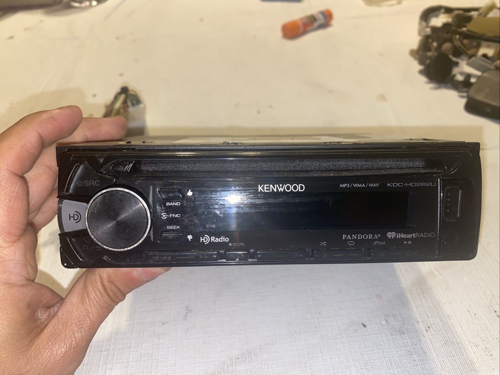 Kenwood “KDC-HD262U” CD Android HD Radio USB Interface MP3 AM/FM AUX