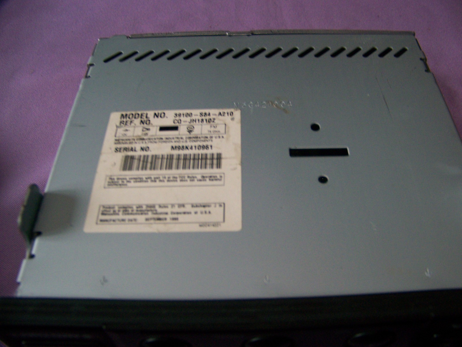 Honda ACCORD AM/FM/CD Radio, MODEL 39100-S84 A210 UNTESTED