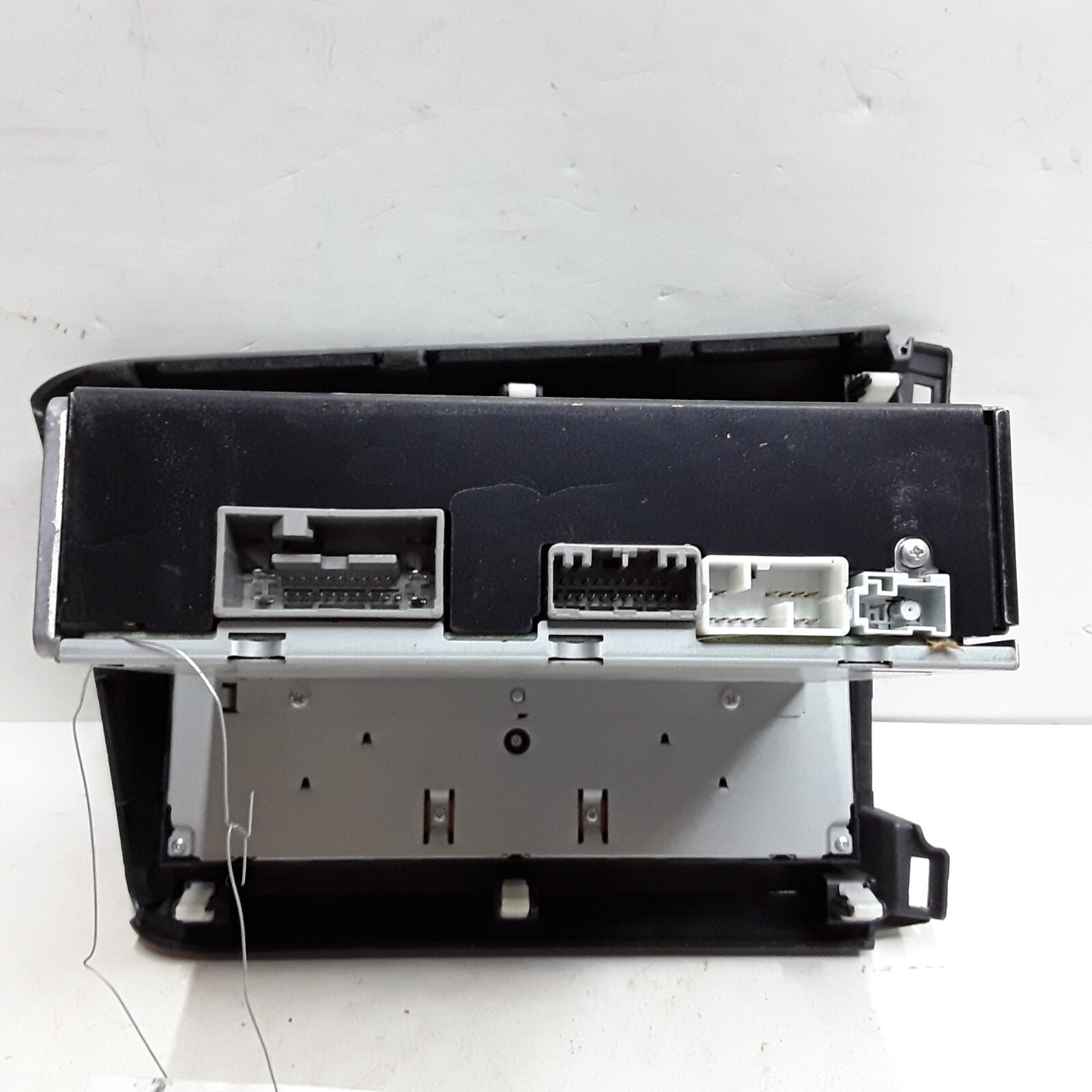 12 2012 Honda Civic AM FM CD radio receiver 4BCJ 39100-TR0-A81 OEM