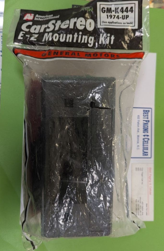 Vintage GM Car Stereo Mounting Kit GM-K444 Dash Kit for GM 1974 – 2004 NOS
