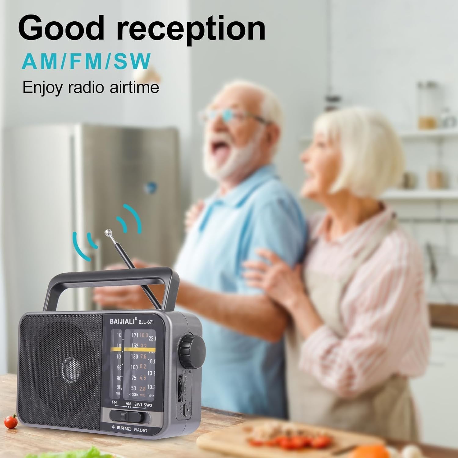 Retro 4-Band AM/FM/SW Portable Radio with USB Power and Rechargeable Battery
