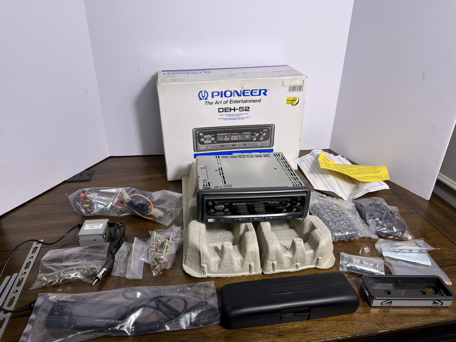 Pioneer DEH-52 AM/FM CD Receiver 1996 CDX-FM128 Remotes Complete Kit