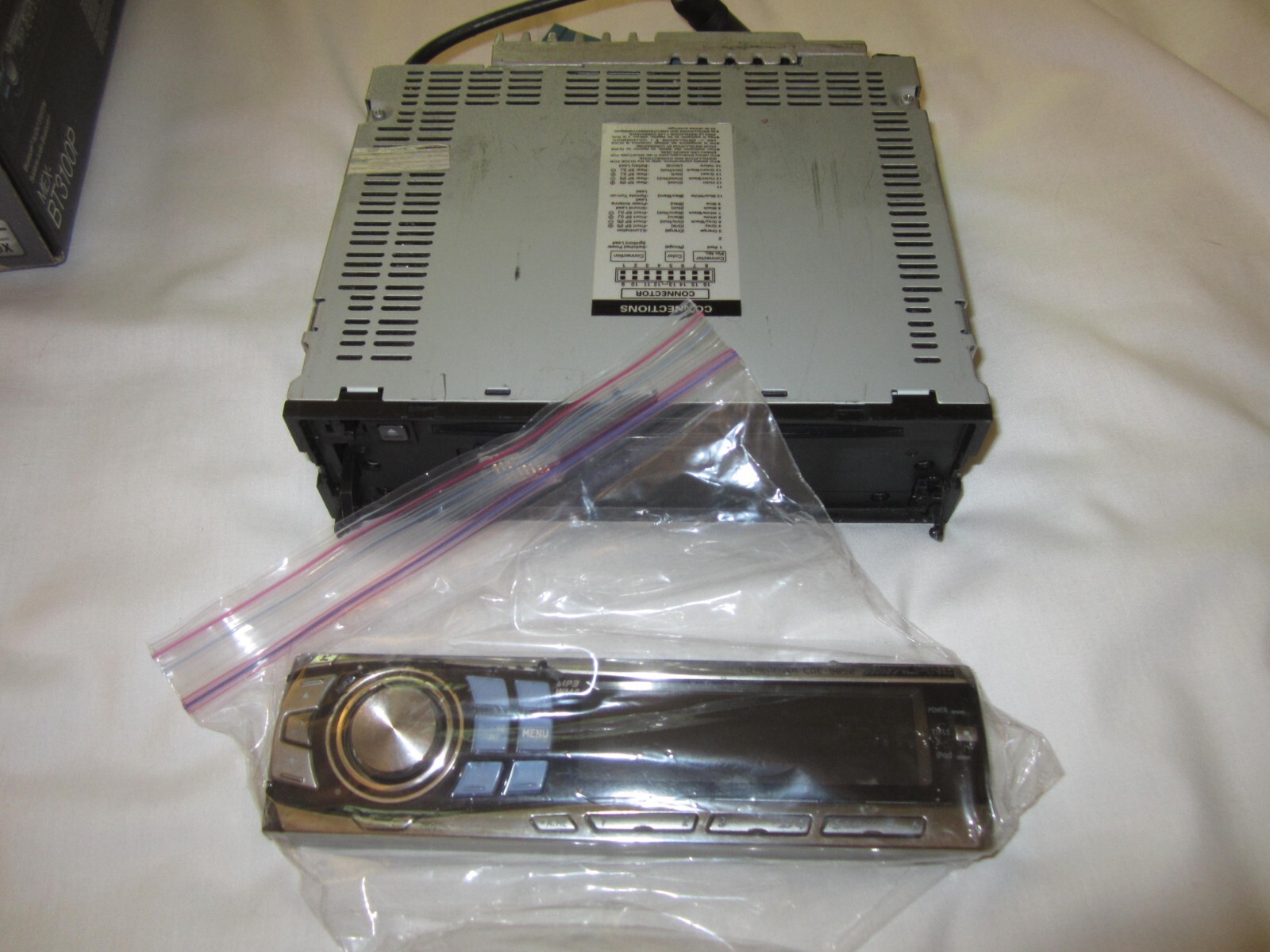 Alpine CDE-9852 Head Unit CD Player MP3 WMA Playback Used W iPod Adapter