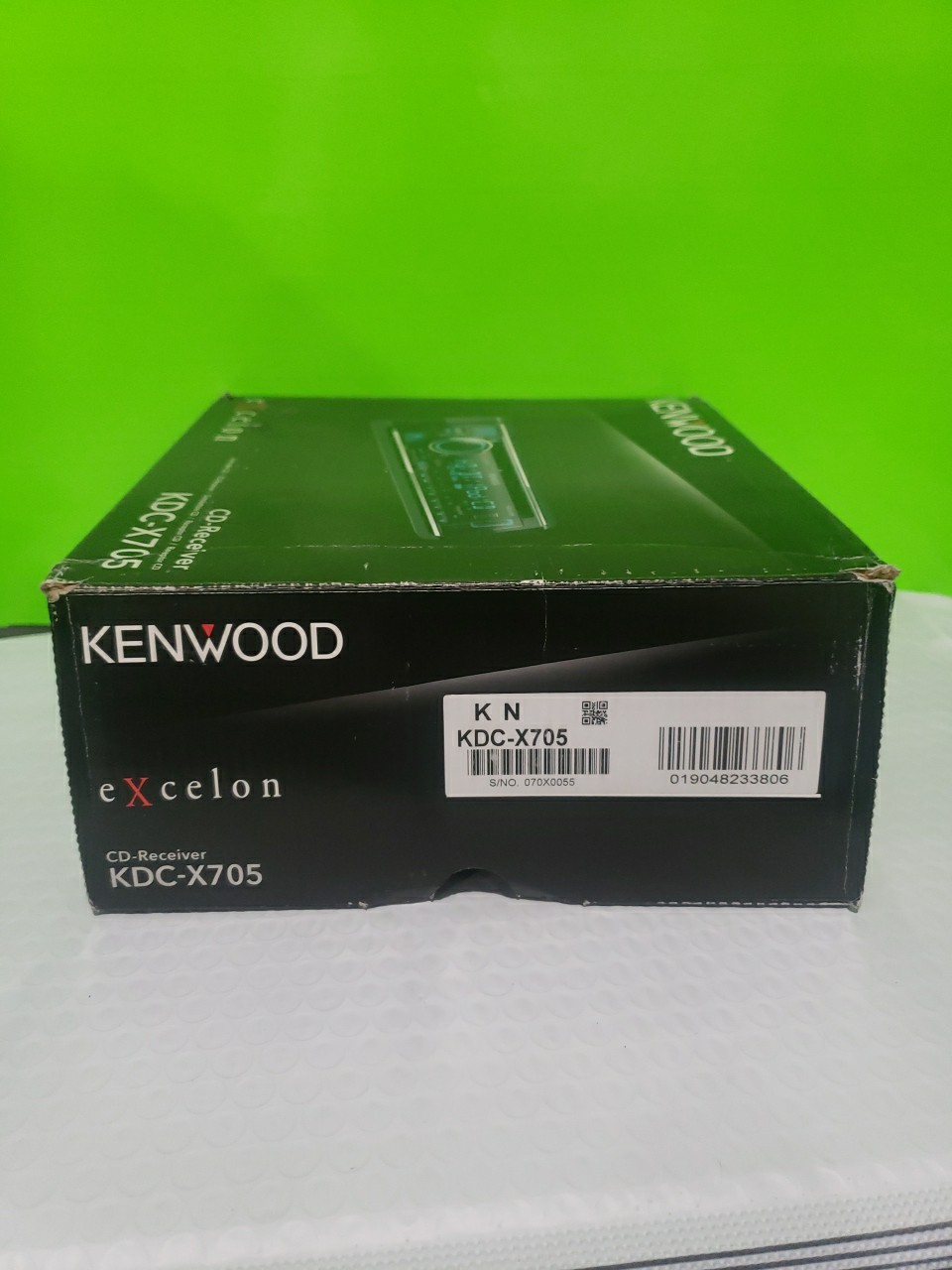 NEW Kenwood KDC-X705 1-DIN Car Audio Stereo Receiver, CD/AM/FM w/ Bluetooth Open