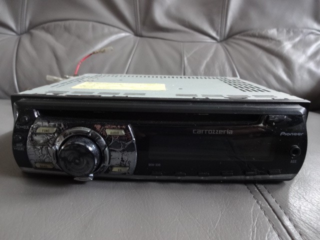 Pioneer DEH-330CD Car Stereo CD Player MP3 WMA AAC WAV Junk Japan
