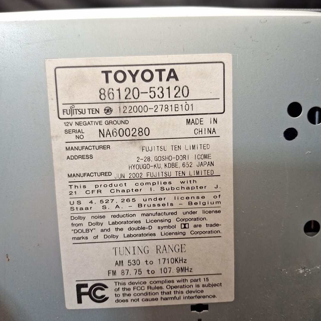 lexus 86120-AA040 Fujitsu 122000-3210D101 Radio with mounting bracket Head unit