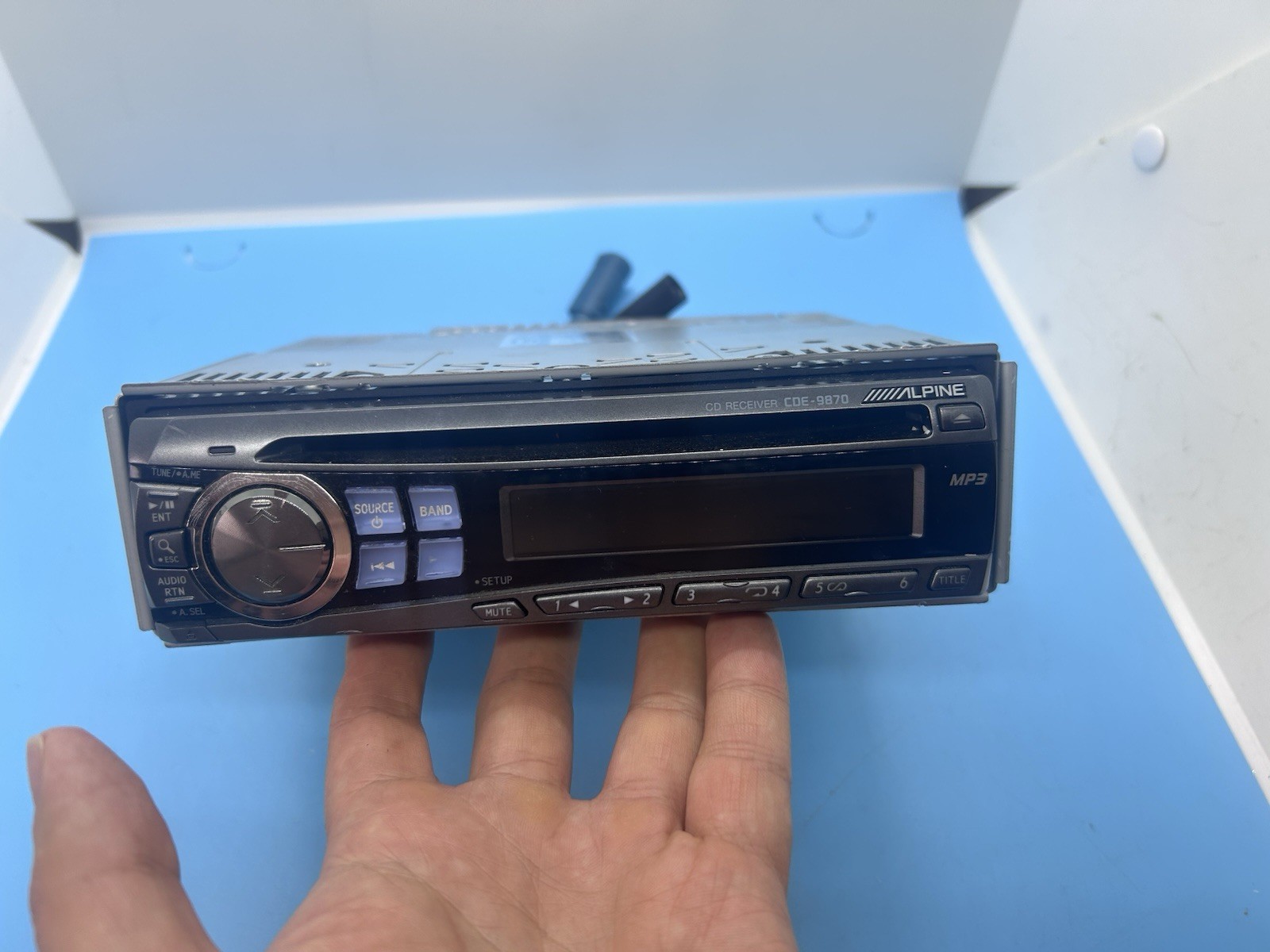 2006 Alpine CDE-9870 CD MP3 Player AM/FM Receiver with Chassis & Faceplate