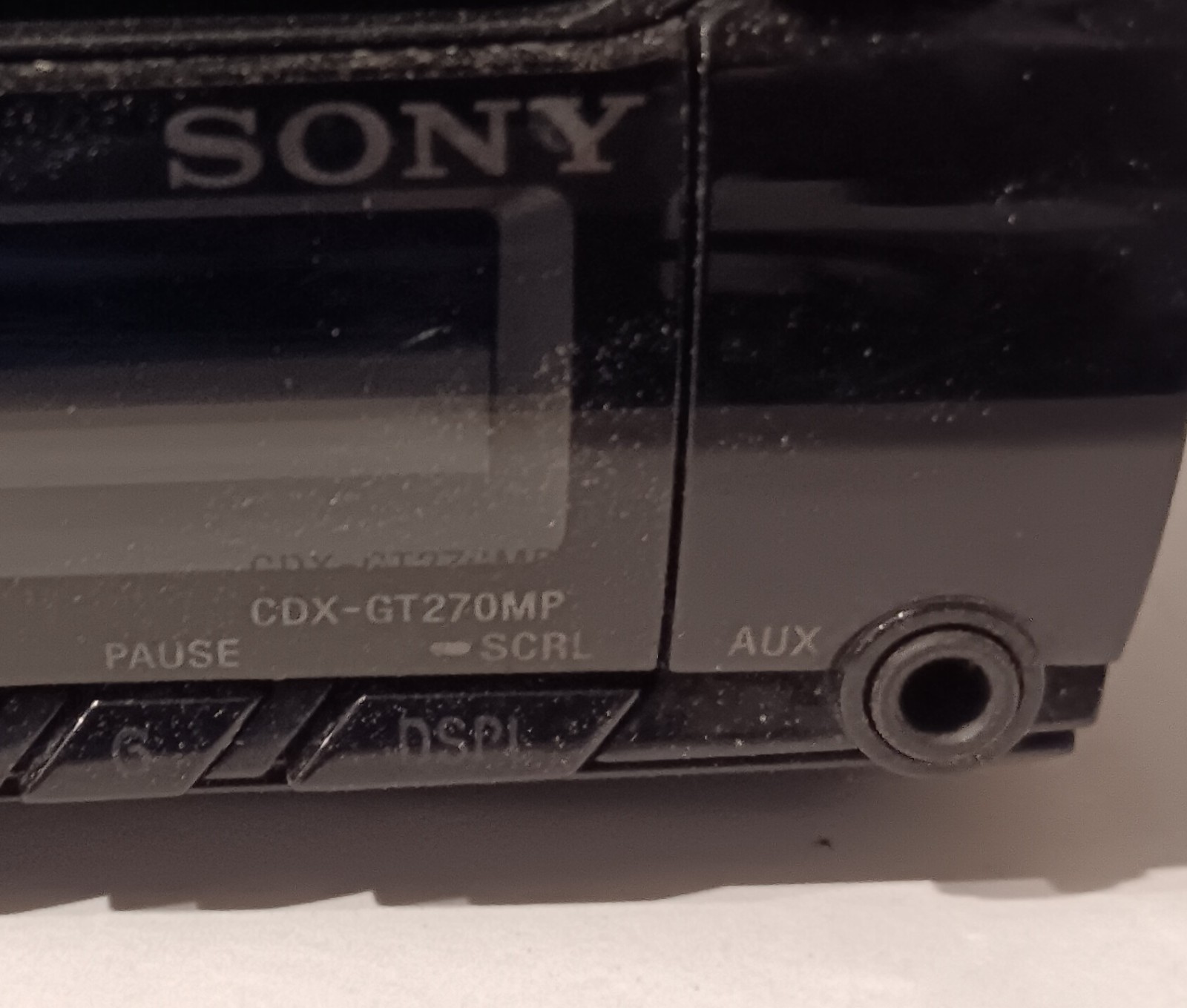 ⭐️Pre-Owned,TESTED⭐️ Sony CD| AUX| AM/FM|-(CDX-GT270MP)