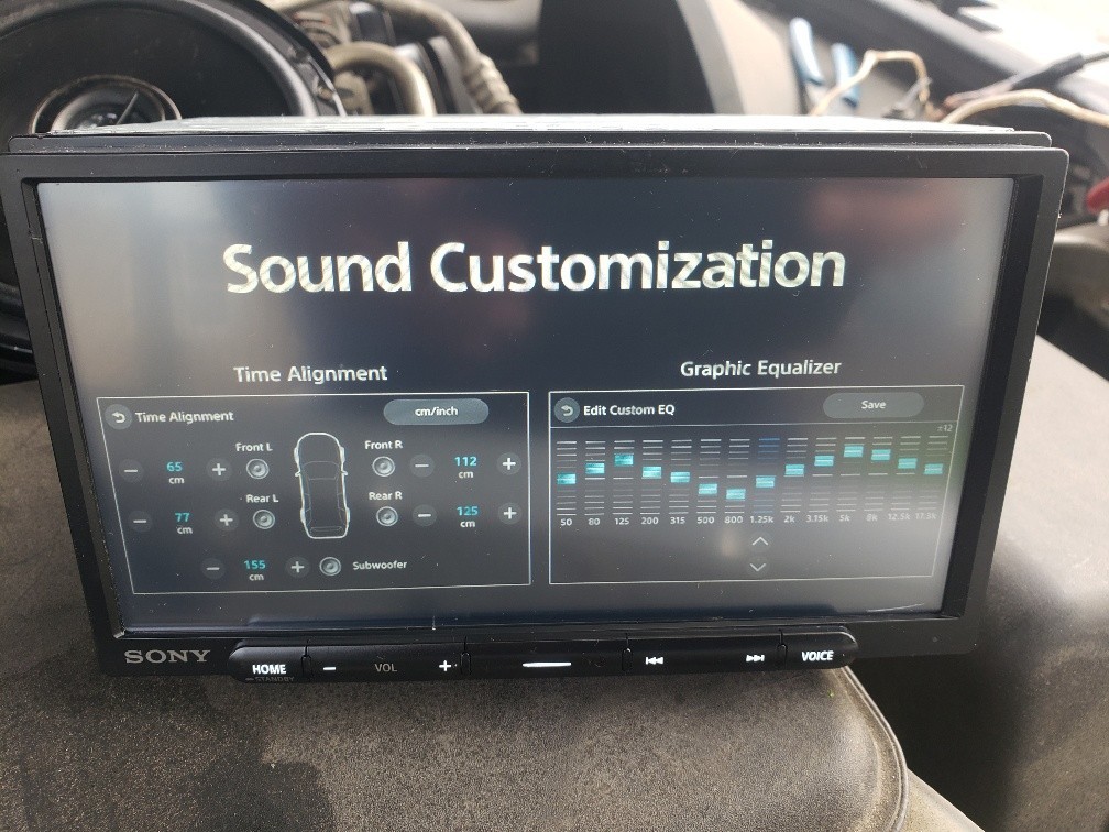 SONY 6.95″ DIGITAL BLUETOOTH MULTIMEDIA RECEIVER XAV-AX4000 CARPLAY/ANDROID