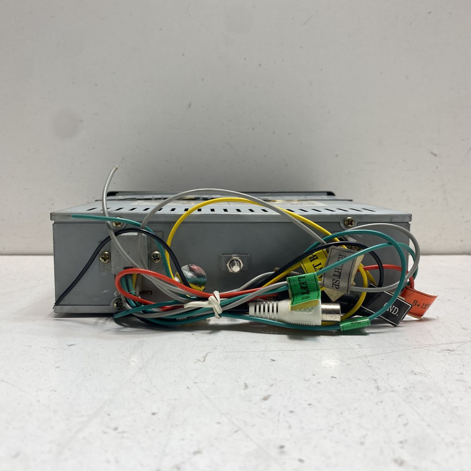 SuperSonic SC-520 AM/FM Radio Cassette Car Stereo Detachable Face For Parts
