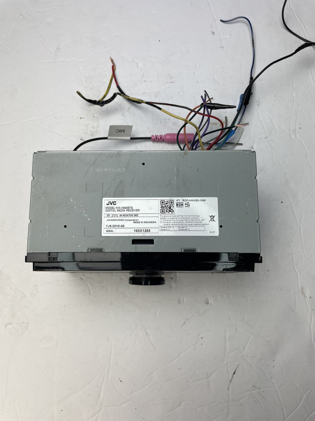 JVC KW-X840BTS 2-DIN Digital Media Receiver