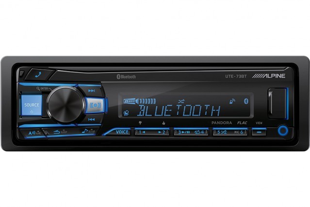Alpine UTE-73BT Bluetooth Receiver No CD Kicker 44KSC6804 6×8″ 5×7″ Speakers