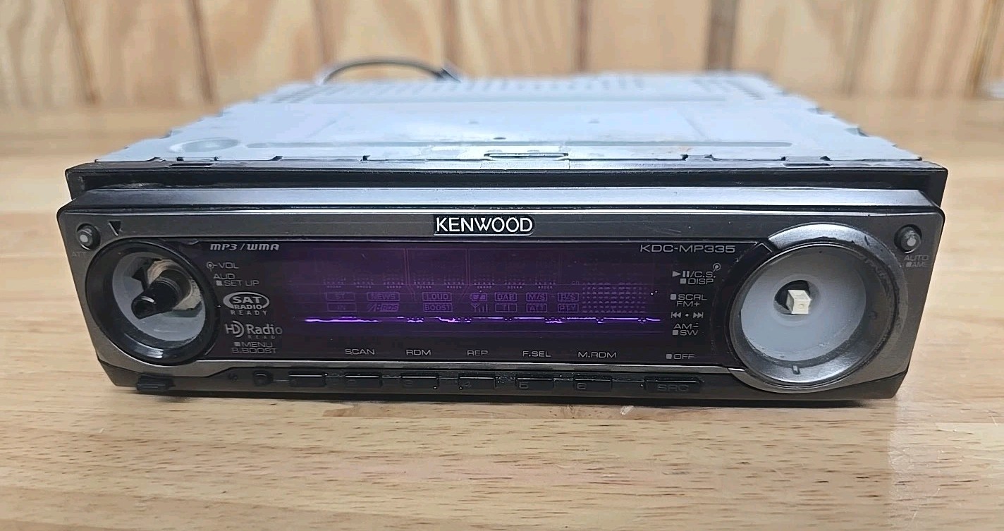 Kenwood KDC-MP335 CD Player AM/FM Stereo