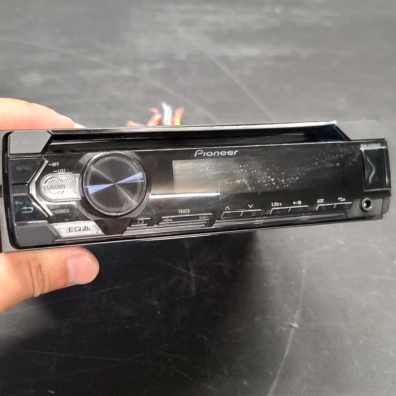 PIONEER DEH-S1200UB SINGLE DIN, USB, AUX, CD PLAYER