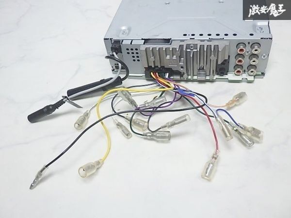 Pioneer Carrozzeria DEH-7100 CD MP3 USB Bluetooth 1DIN Stereo Receiver TESTED
