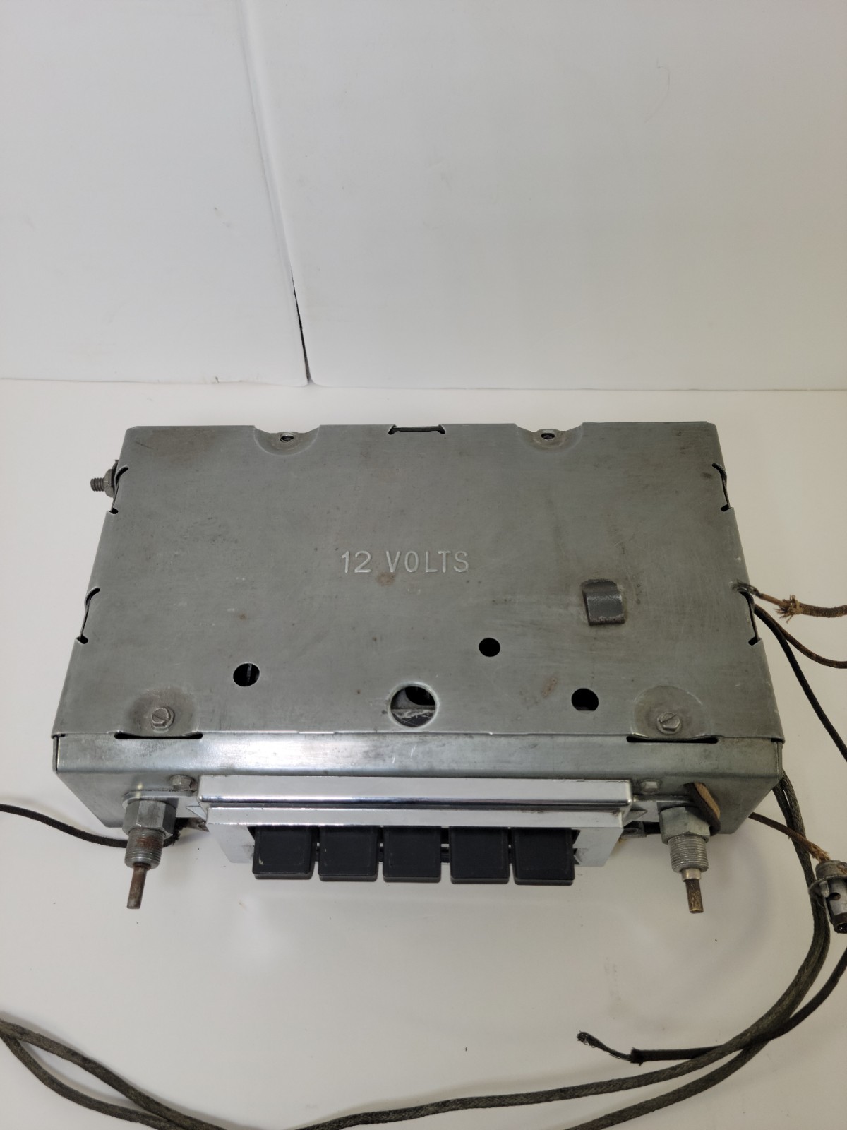 1950s 1960s Classic Car Radio Chevy Bel Air Ford Fairlane Automatic 12 Volts OEM