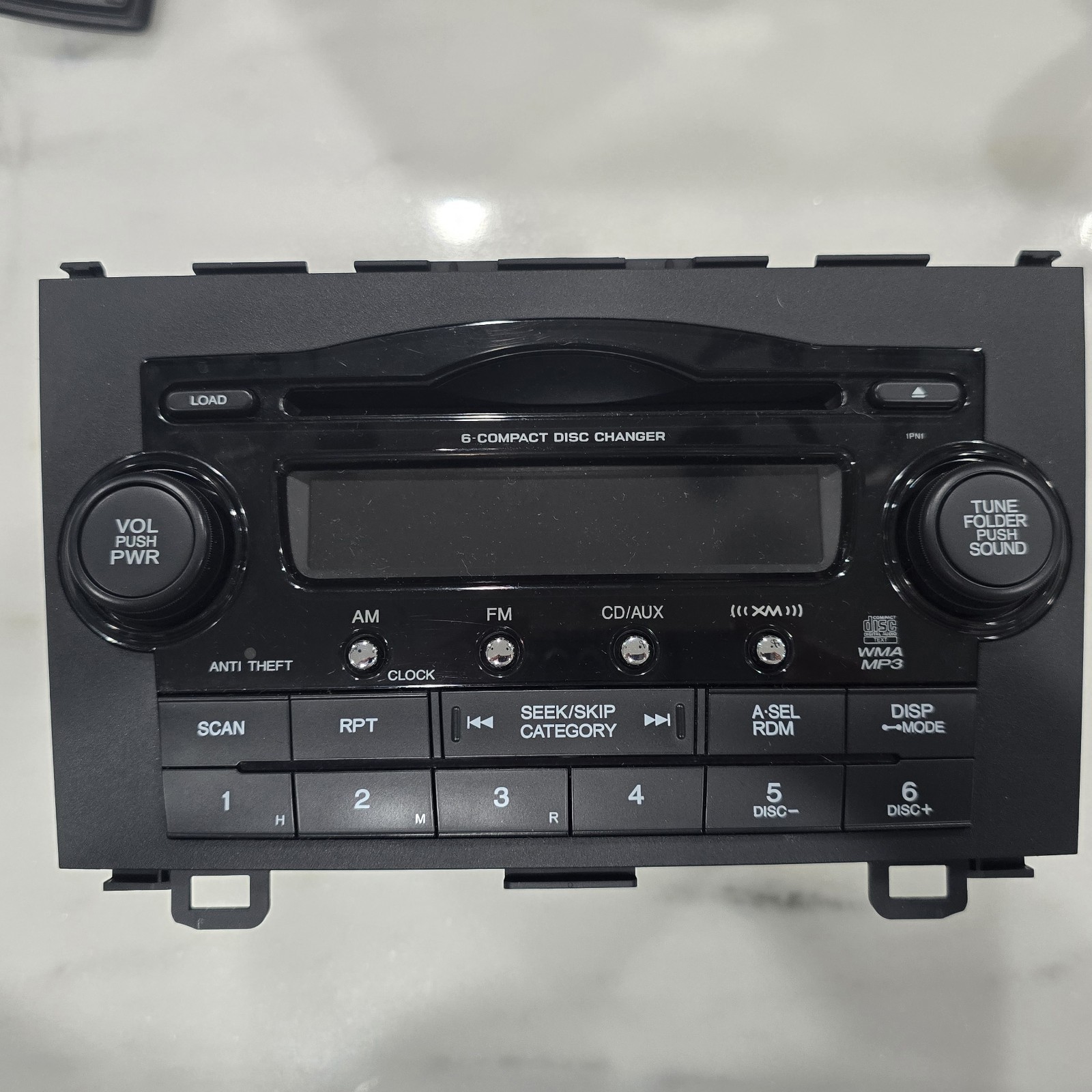 08 09 Honda CRV AM FM 8 disc satellite radio receiver OEM 39100-SWA-A100