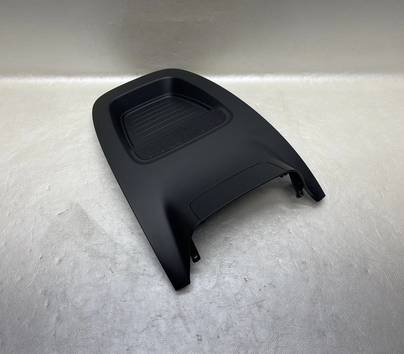 2018 2019 2020 FORD ECOSPORT RADIO TOUCH SCREEN BEZEL TRIM PANEL SURROUND OEM