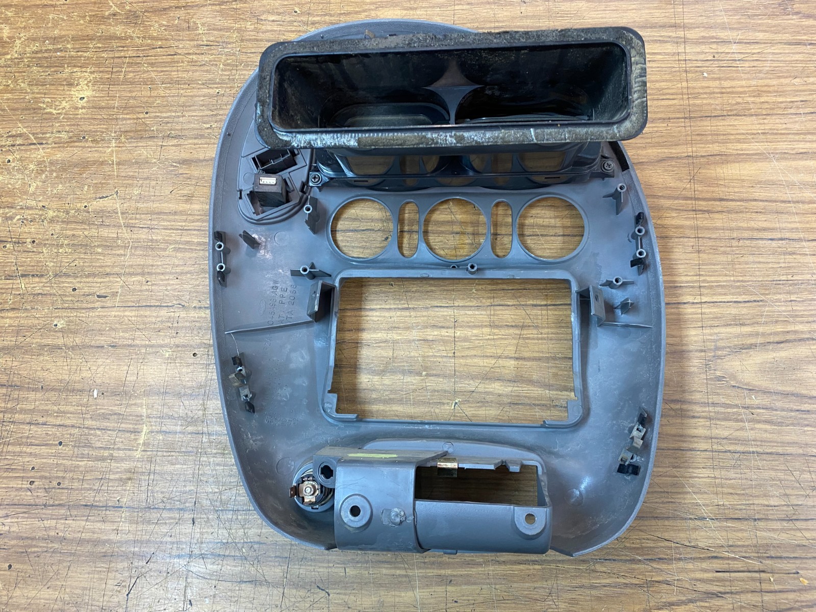 Ford Falcon AU S1 Dash A/C Stereo Control Surround Trim Grey