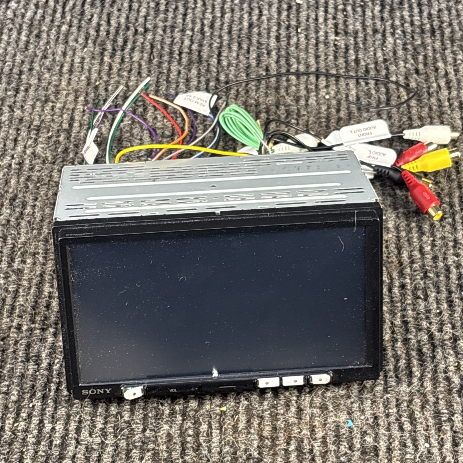 Sony XAV-AX3200 AV Multi Media Receiver Car Audio UNTESTED FOR PARTS OR REPAIR