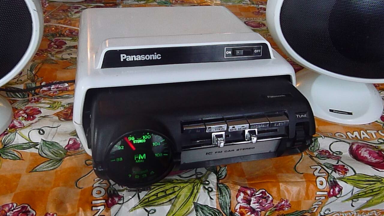 Rare Panasonic Space Age 8-Track Player Fm Stereo Home/Auto With Speakers
