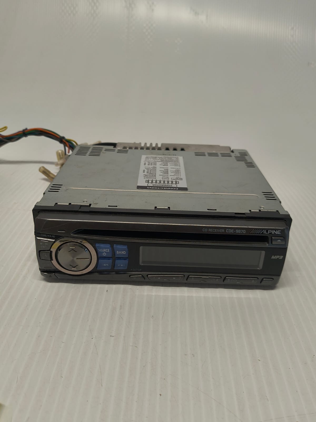 Alpine CDE-9870 CD MP3 Player AM/FM Receiver 16WATTS RMS PER CHANNEL