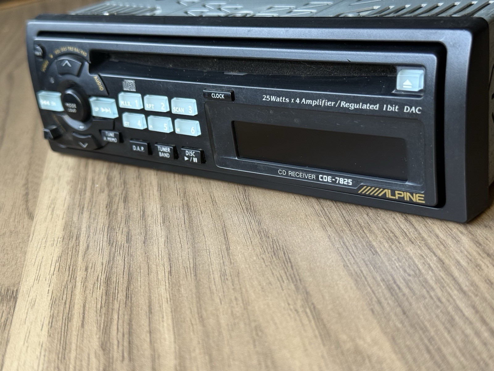 ALPINE CAR AUDIO STEREO IN DASH CD UNIT CDE-7825 VINTAGE LAMBORGHINI PORSCHE BMW