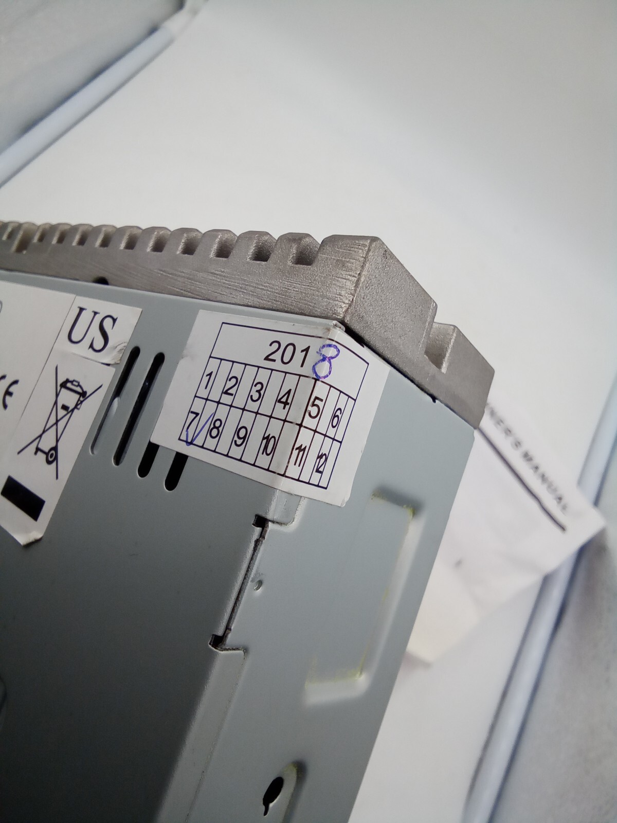A Player With Clock Unbranded No Model Number With Remote And Manual