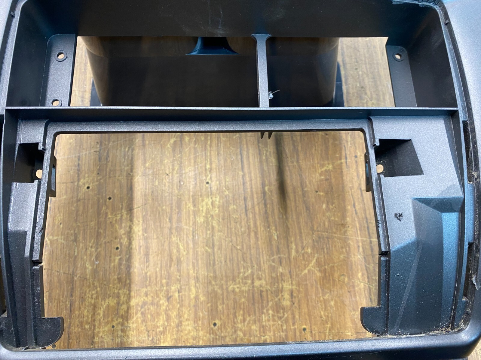 Ford Falcon AU S2,S3 Dash A/C Stereo Surround Dash Trim