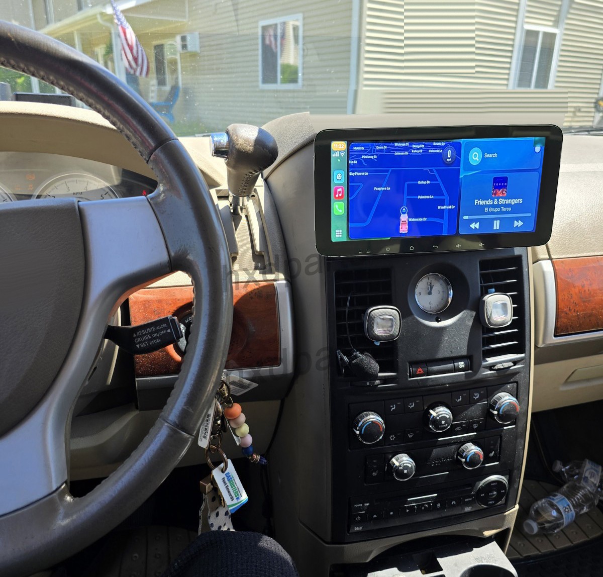 10.33″ For 2007-2010 Chrysler Town & Country Stereo Radio Android 14 Carplay GPS