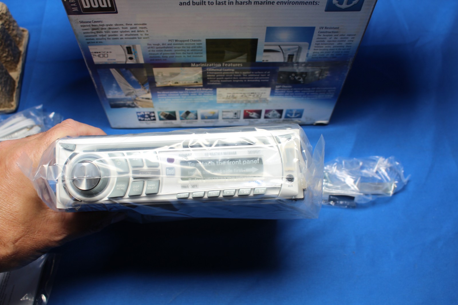 Dual Marine MDMA75 AM/FM/CD/MP3/WMA/Ipod Radio Player boat radio NIB