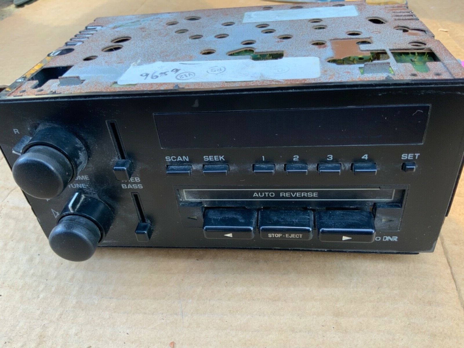 Delco GM Oldsmobile Ciera factory cassette player radio stereo 91 92 93 16141883