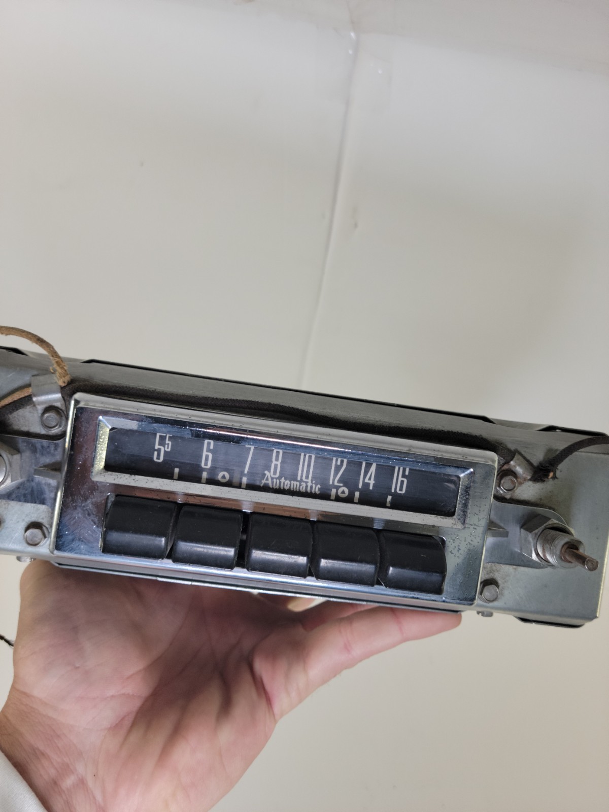 1950s 1960s Classic Car Radio Chevy Bel Air Ford Fairlane Automatic 12 Volts OEM