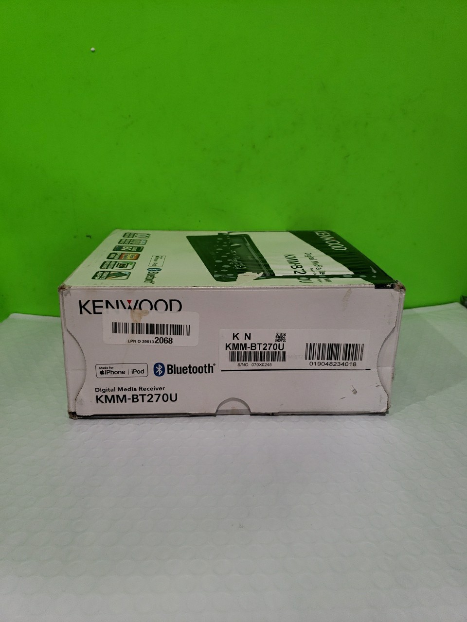KENWOOD KMM-BT270U Bluetooth Digital Media Car Stereo Receiver with USB Port