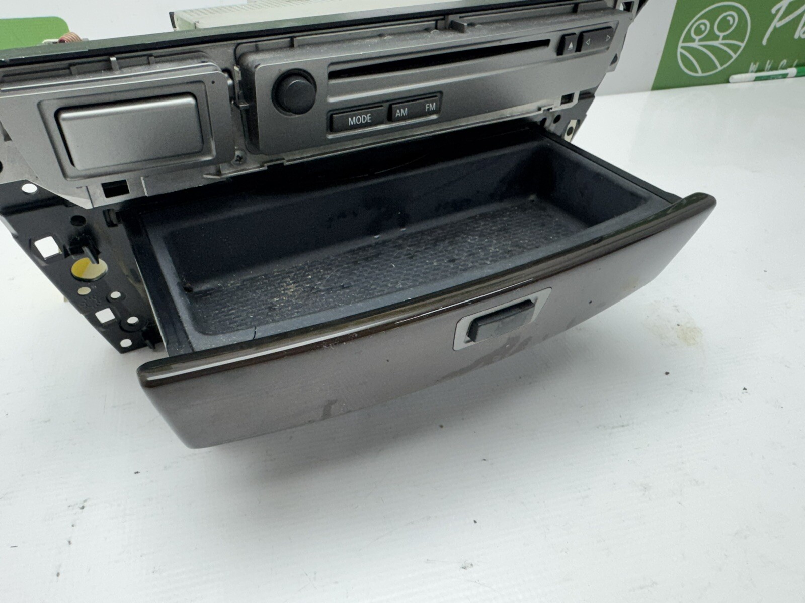 OEM 2006-2008 BMW 750Li Stereo W/ Center Dash Wood Trim Storage 51458261060A