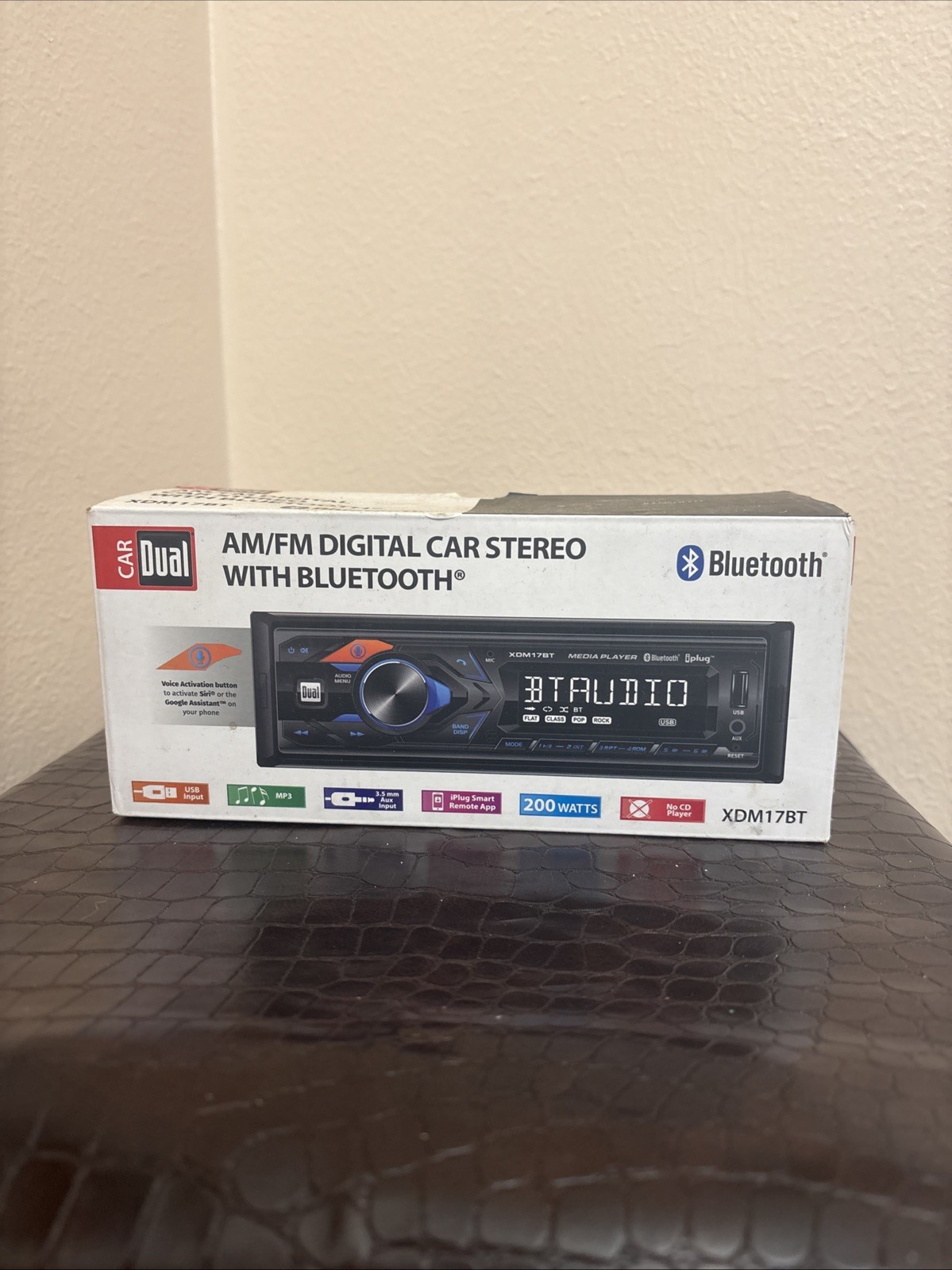 AM/FM Car Stereo Dual XDM17BT, Bluetooth, MP3, 200 W, Voice act. Siri – Google
