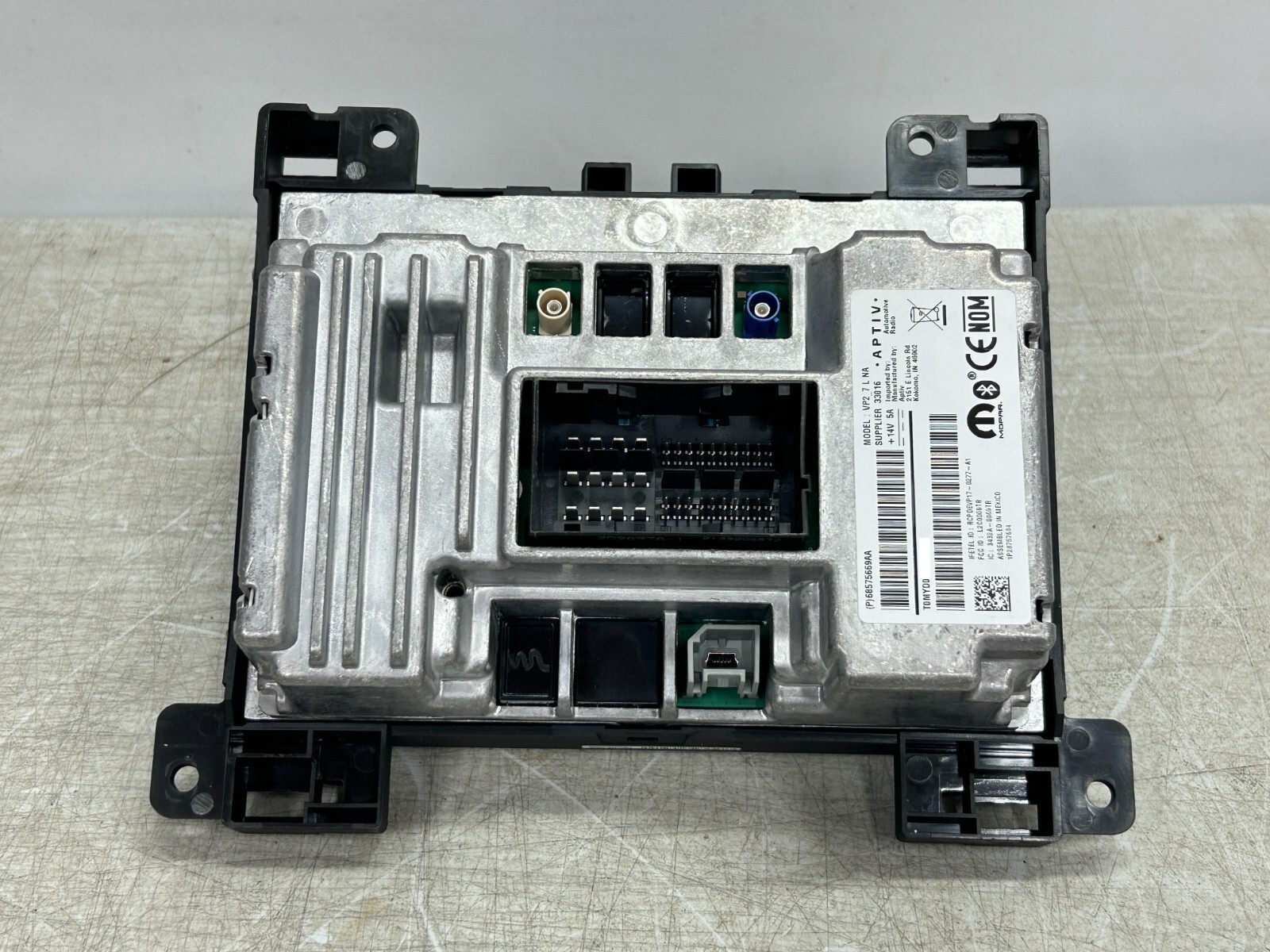 2023 Dodge Charger Challenger OEM 7.0 Touchscreen Uconnect VP2 Radio 68575669AA