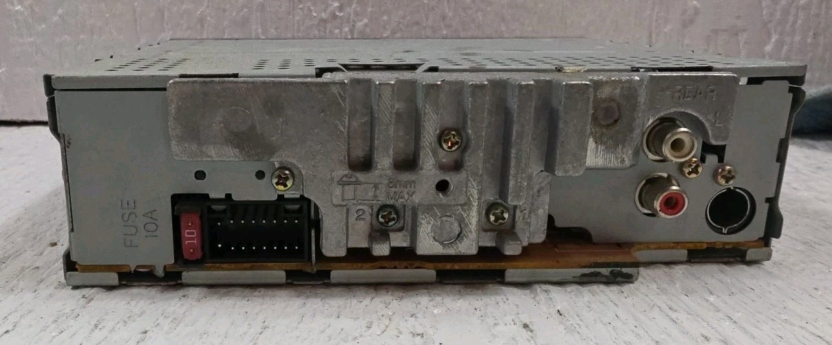 Vtg Kenwood KDC-205 CD Player In Dash Receiver MOSFET Removable Faceplate