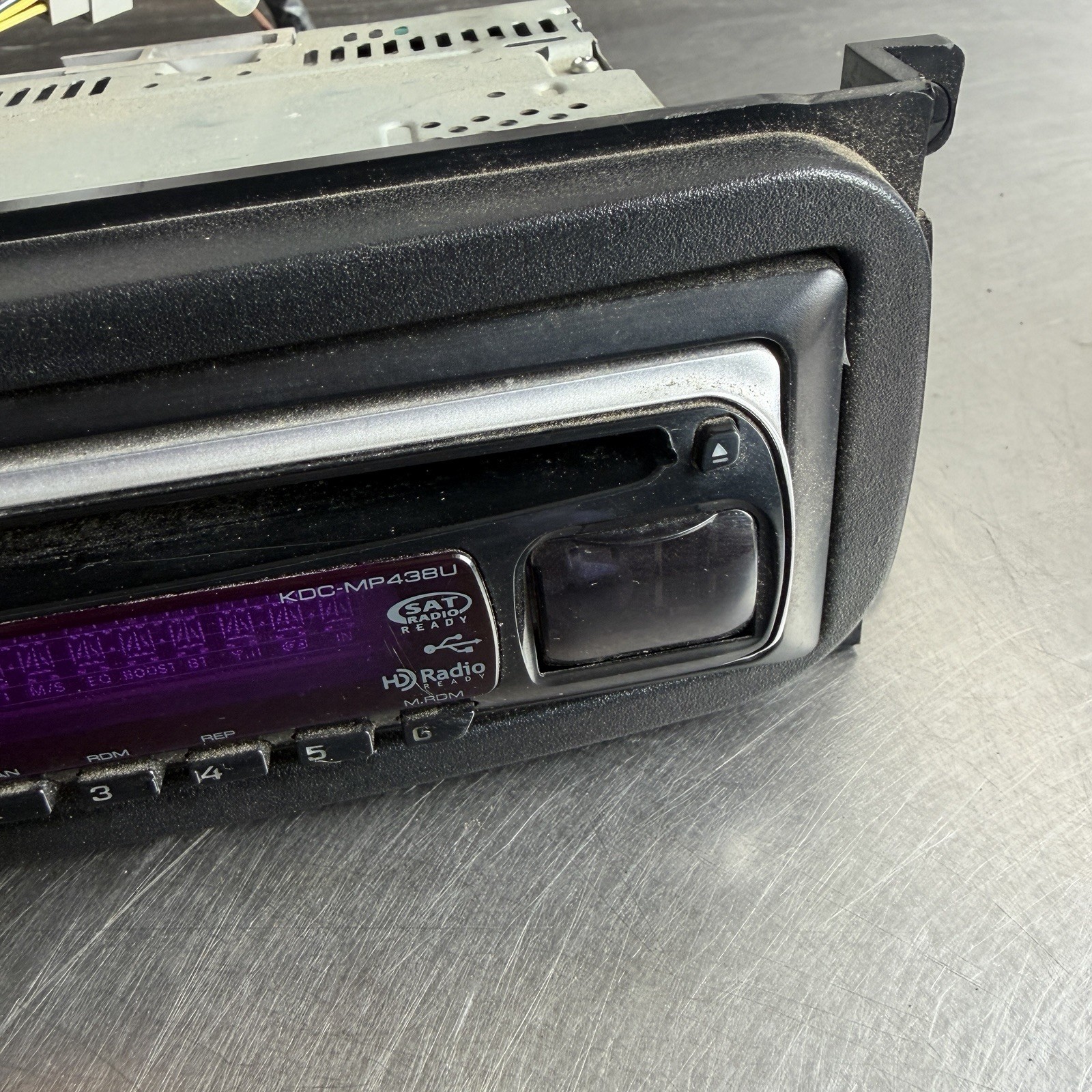 Kenwood KDC-MP532U CD Player In Dash Receiver