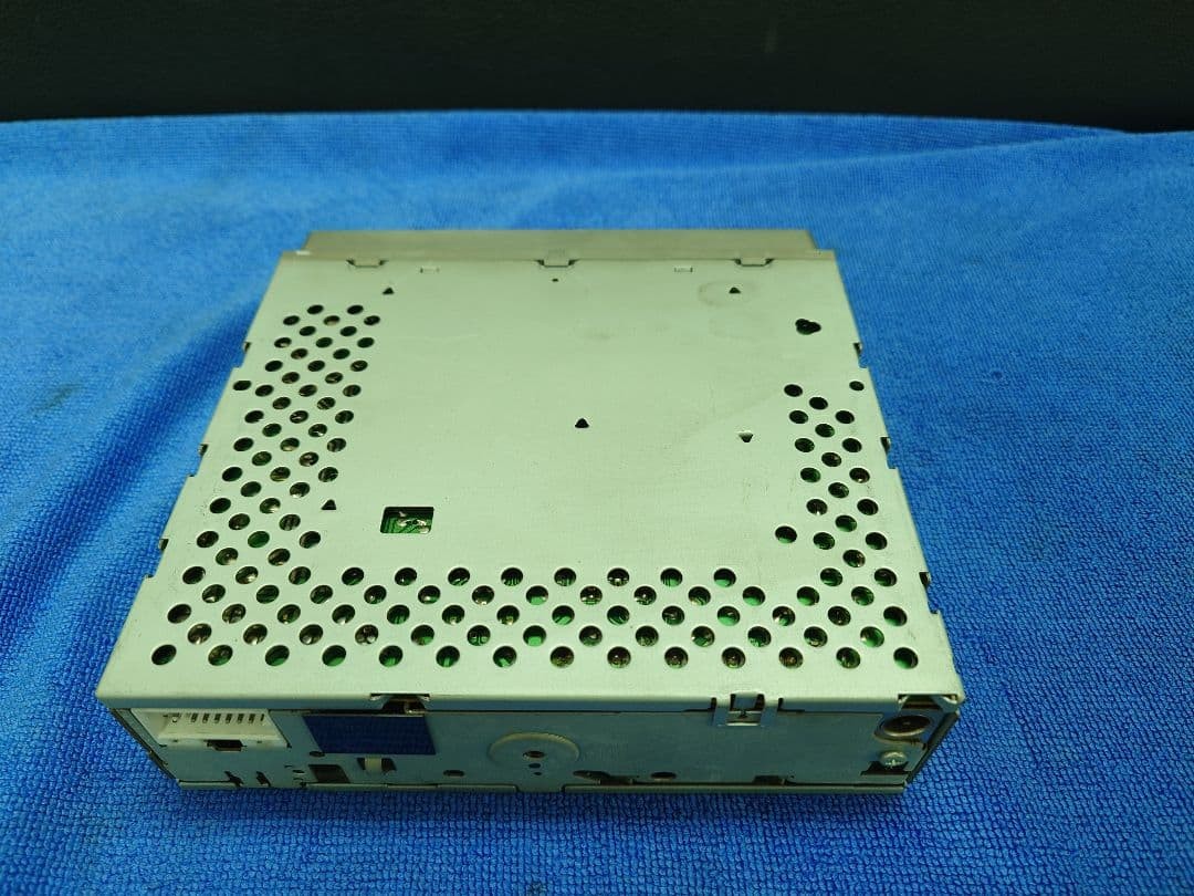ADDZEST B8111-6A000 1DIN Car Stereo Tape Deck Rare Discontinued Model