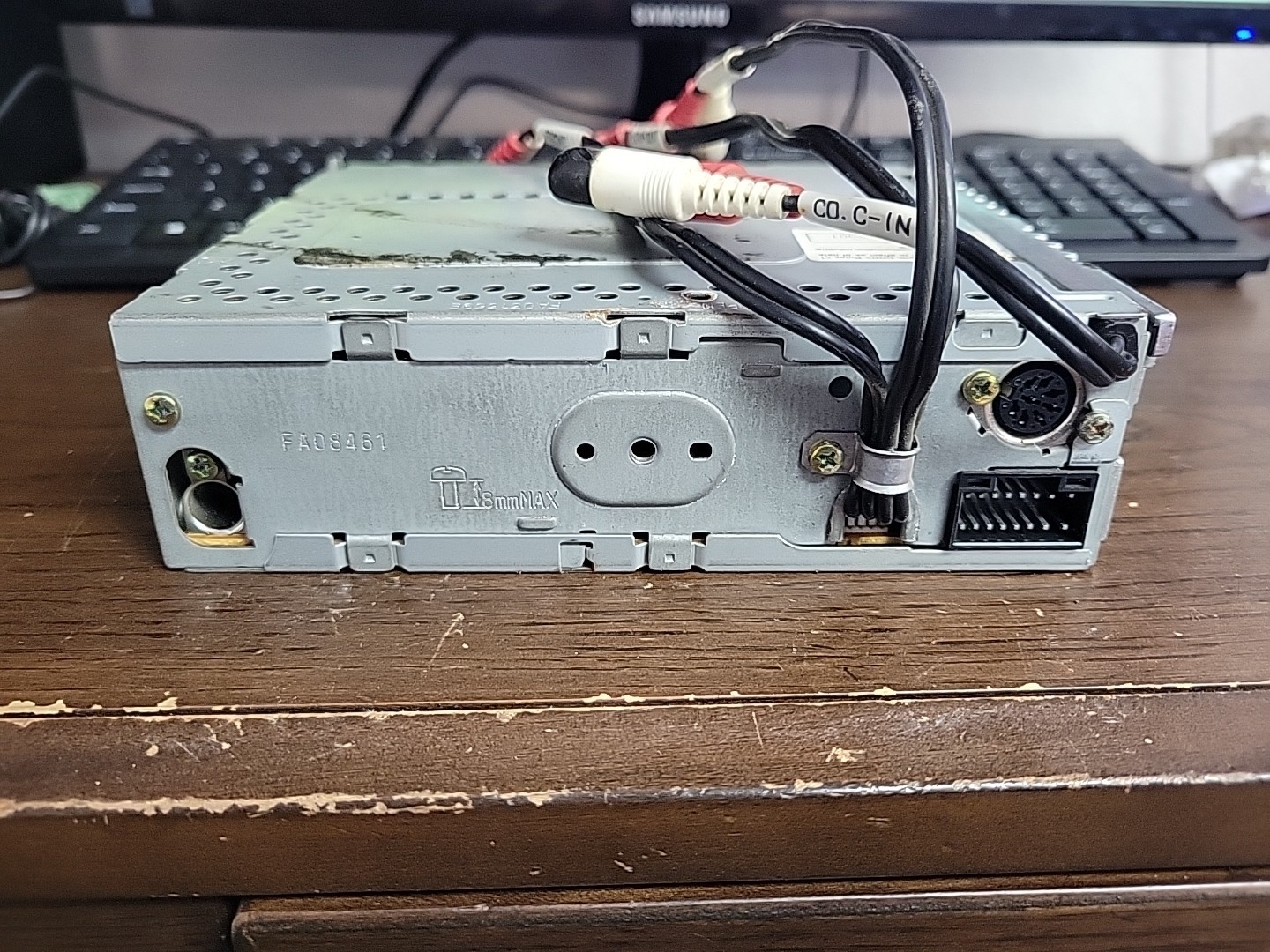 Panasonic CQ-DF401U No Faceplate Untested