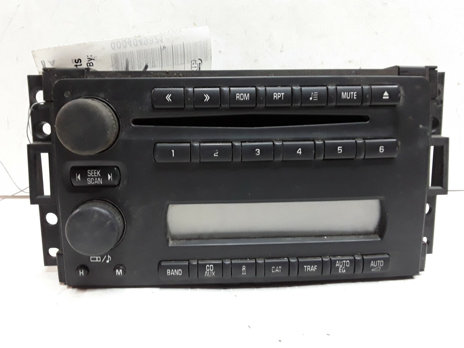 05 06 07 Chevy Uplander Saturn Relay AM FM CD radio receiver OEM 15209242