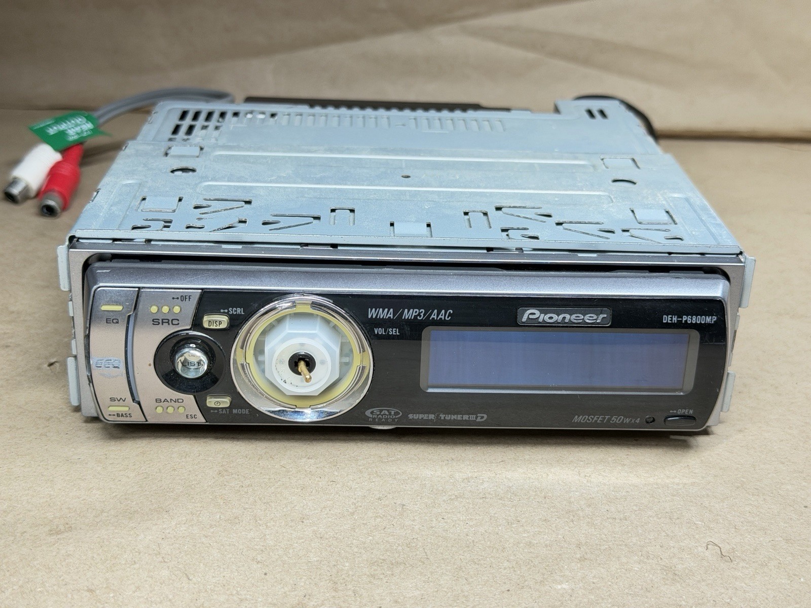 Pioneer DEH-P6800MP Car Stereo CD MP3 Player *Damaged* FOR PARTS AS IS