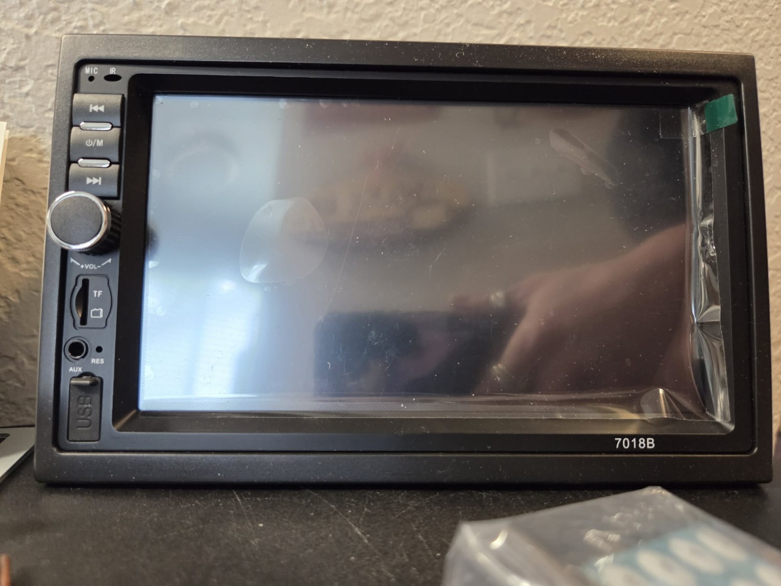 Unbranded 7018B 2 DIN Digital Media Receiver Touchscreen Bluetooth Equalizer