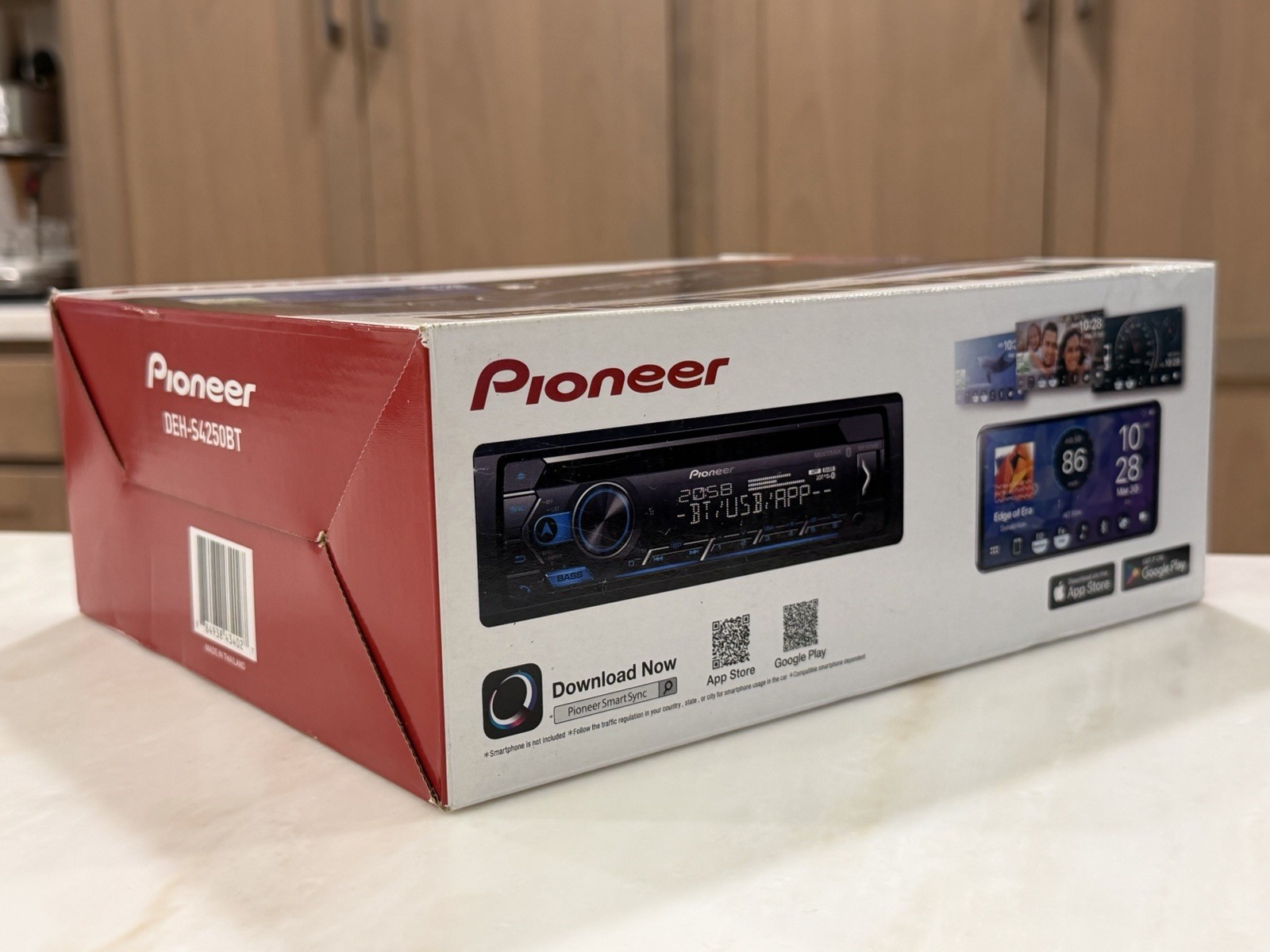 Pioneer DEH-S4250BT Single 1 DIN CD Player Bluetooth MIXTRAX USB AUX 13 Band EQ