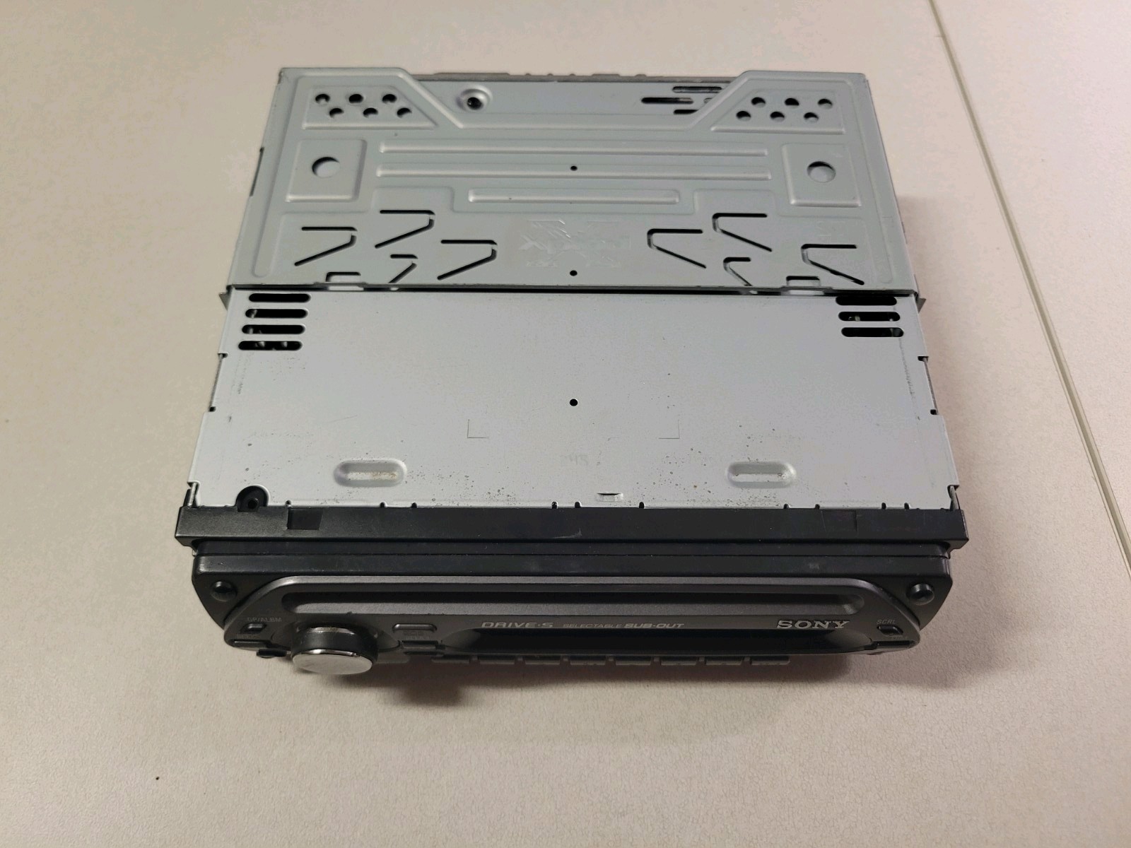 Sony CDX-GT200CD player with MP3 playback